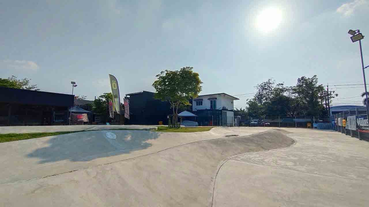Surf Lab Surf Skate bkk