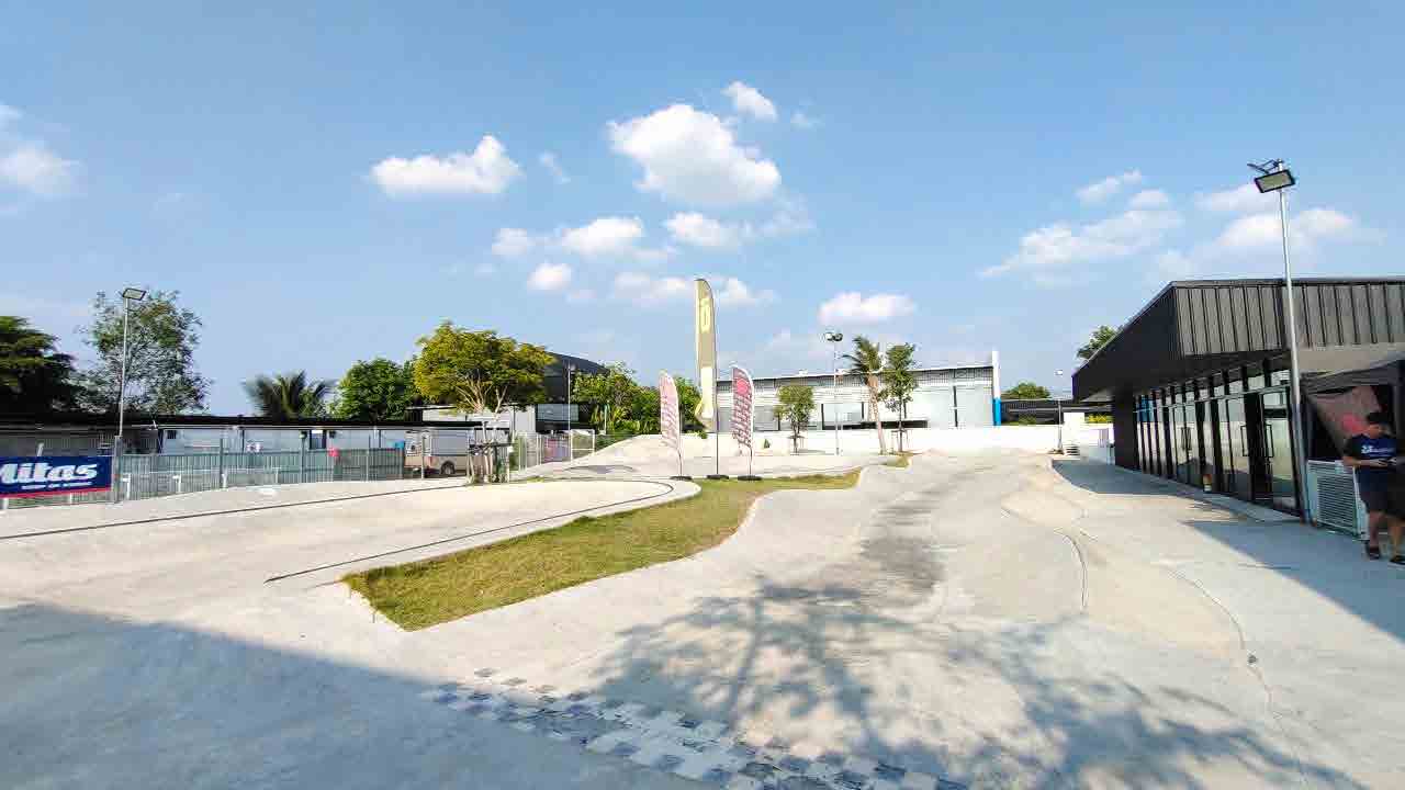 Surf Lab Surf Skate bkk