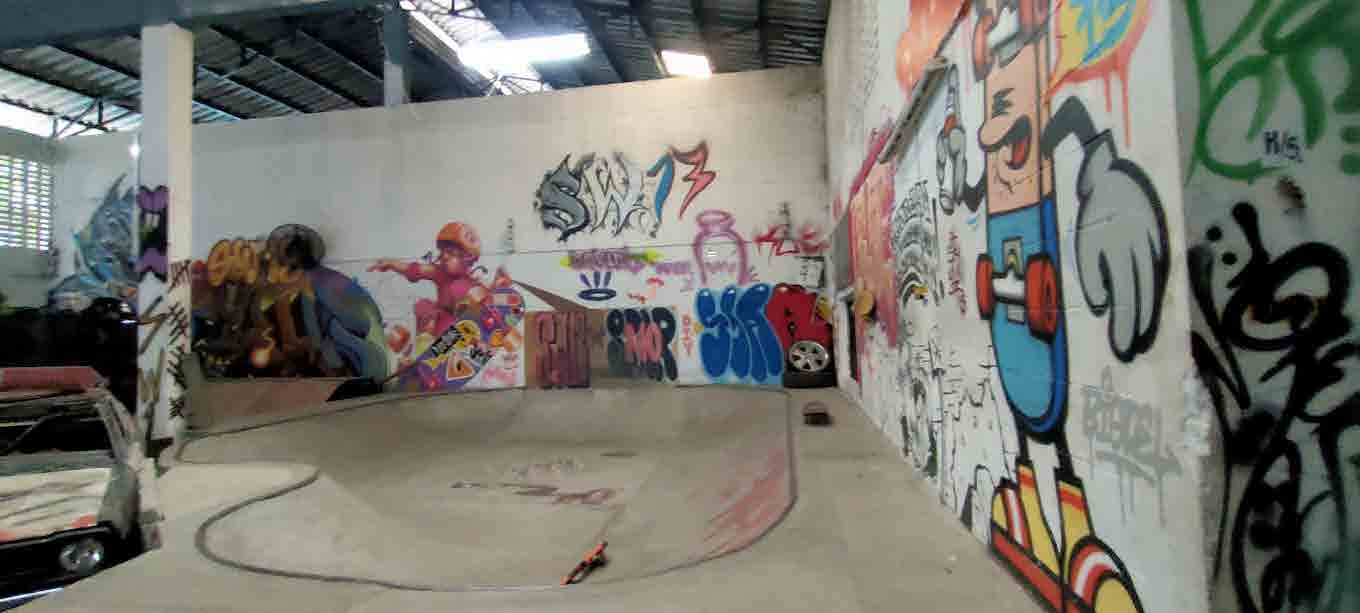 SW13 SKATE GARAGE BKK