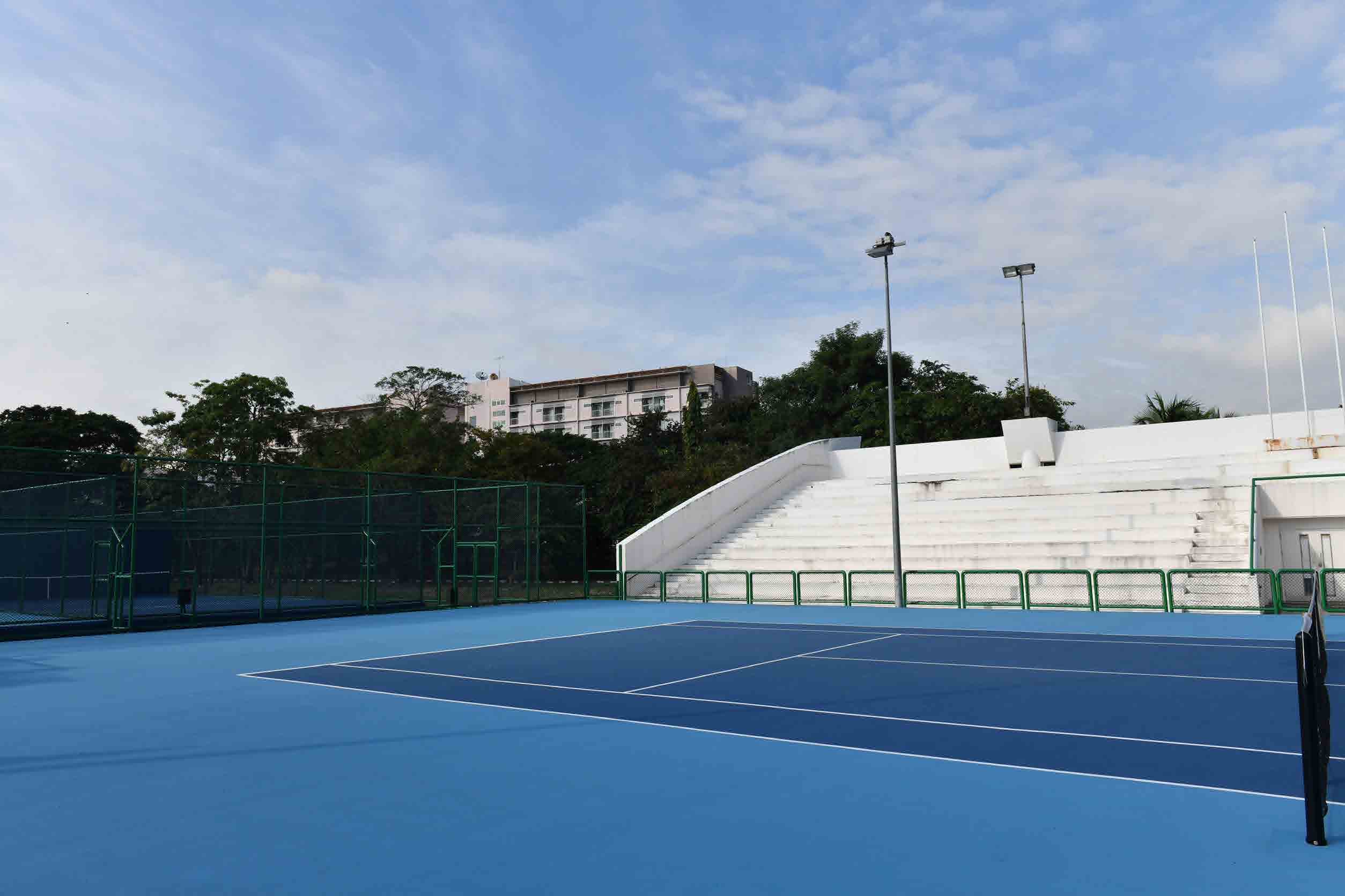 OUTDOOR TANNIS COURT