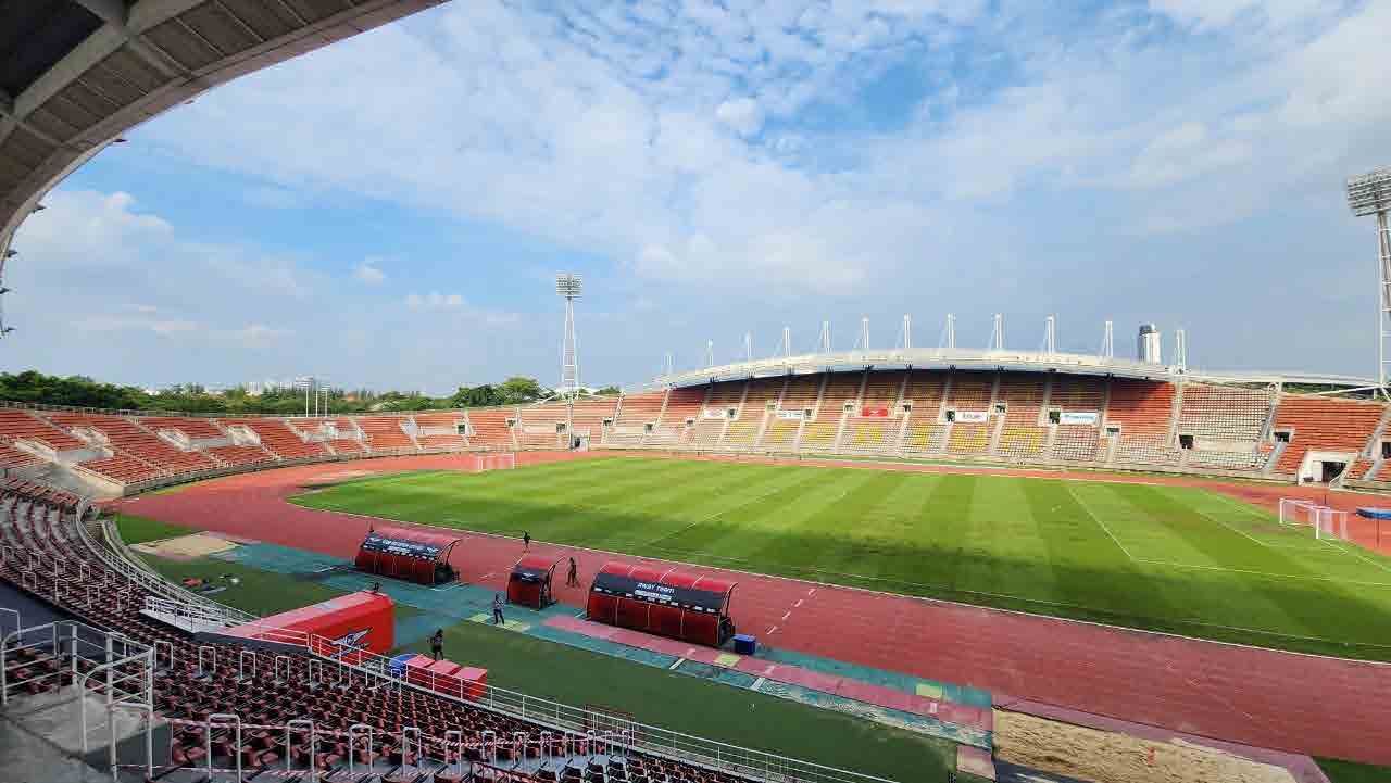 Running Stadium Red Runway X treem Plaza