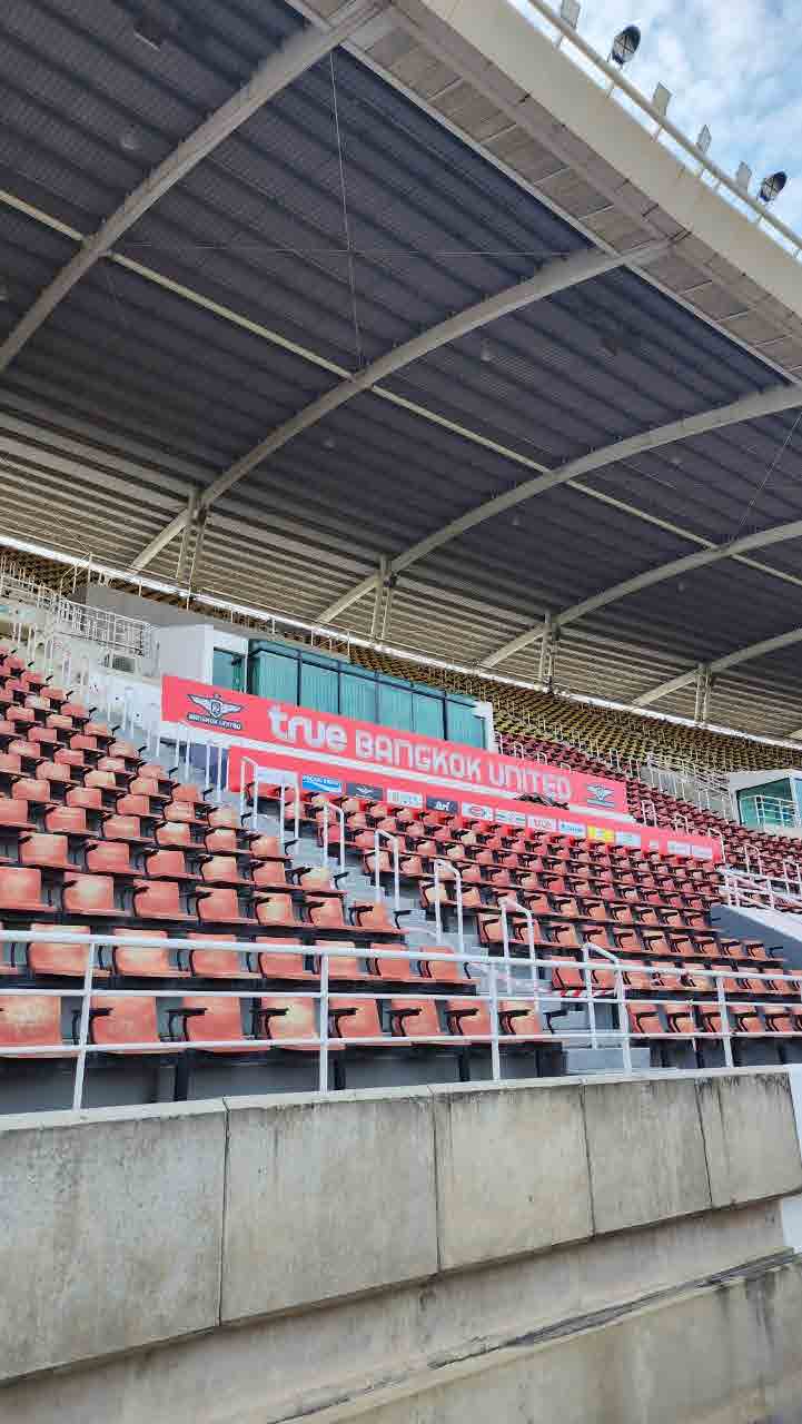 Running Stadium Red Runway X treem Plaza