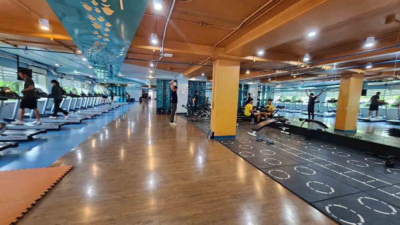 Tu FItness Locker at X Treem Plaza