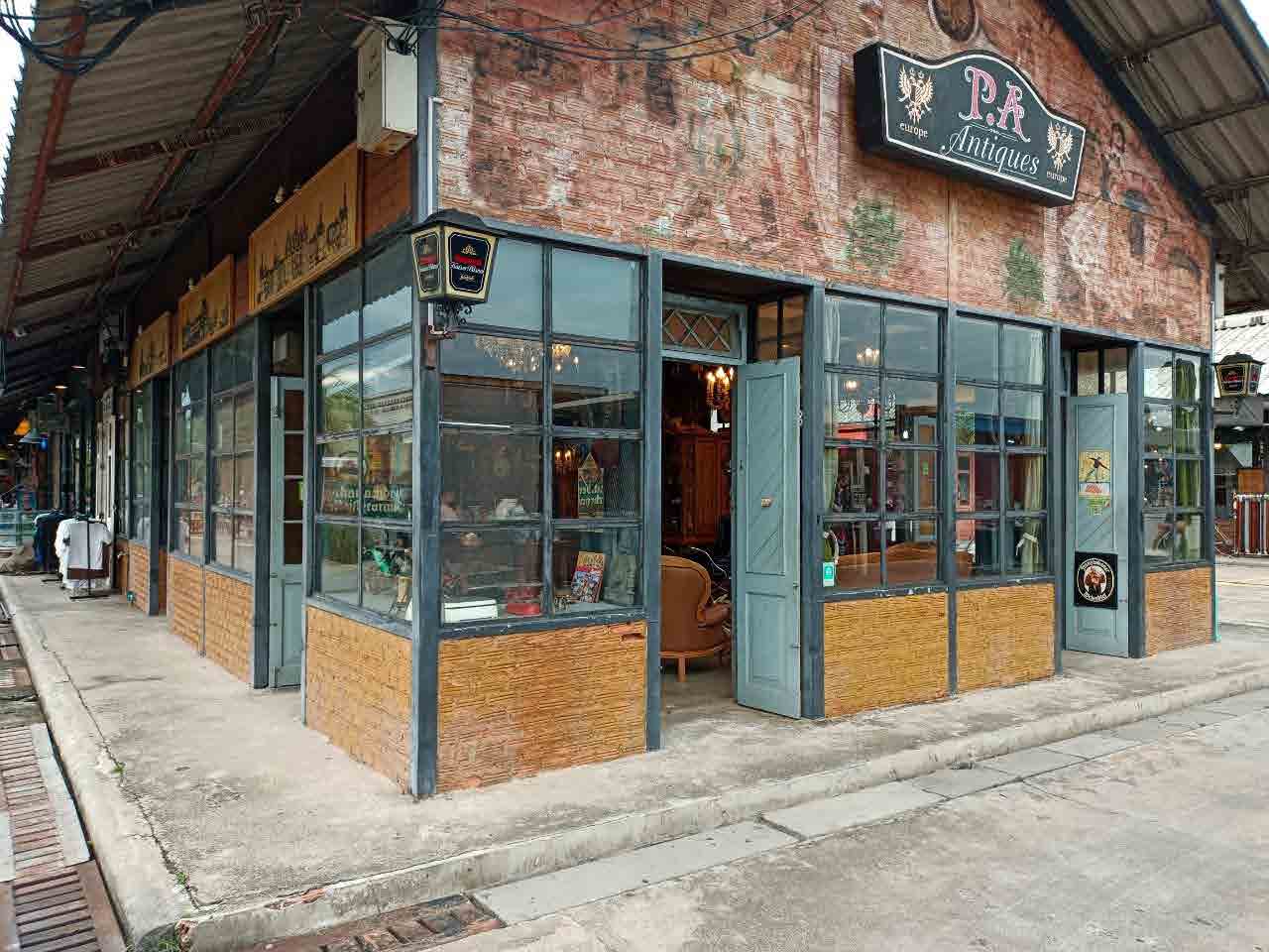 P A Antiques Shop @ Train Market