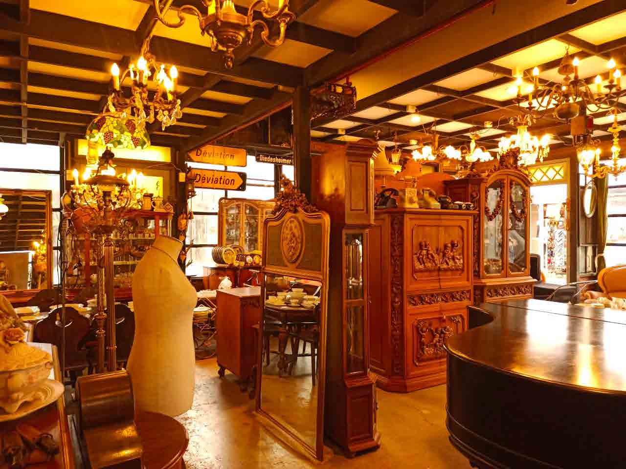 P A Antiques Shop @ Train Market