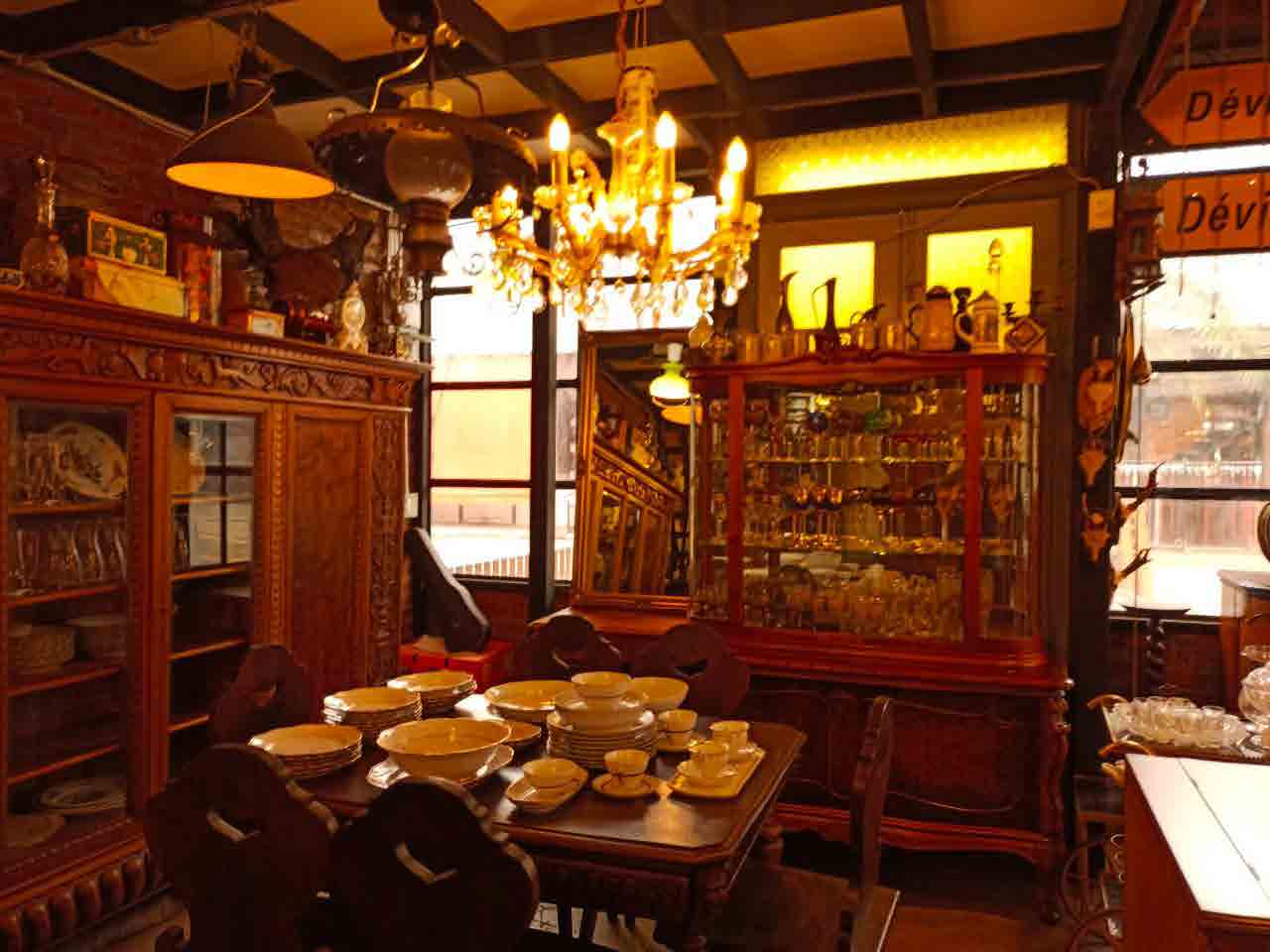 P A Antiques Shop @ Train Market