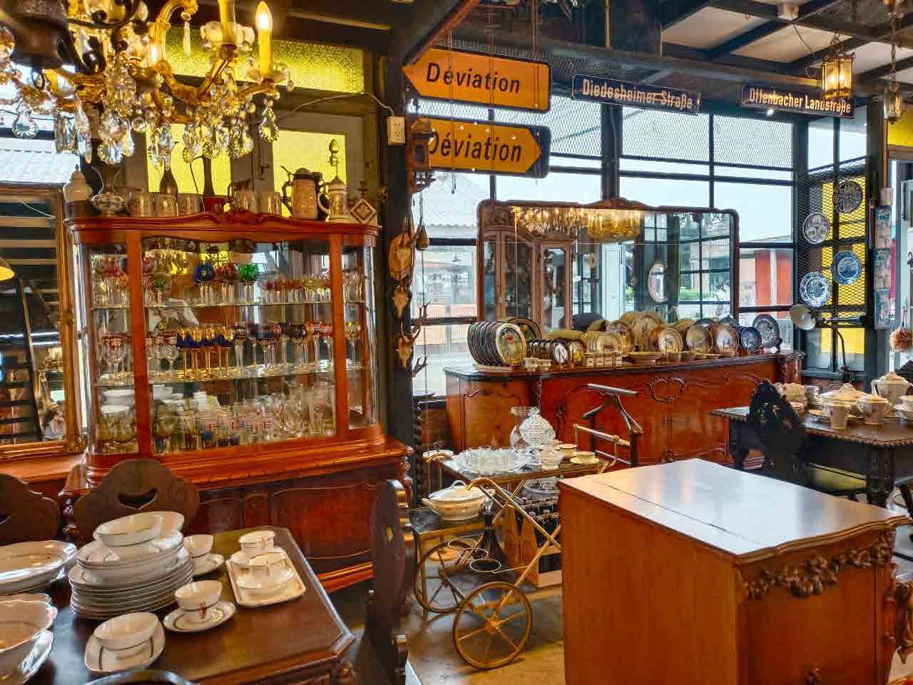 P A Antiques Shop @ Train Market