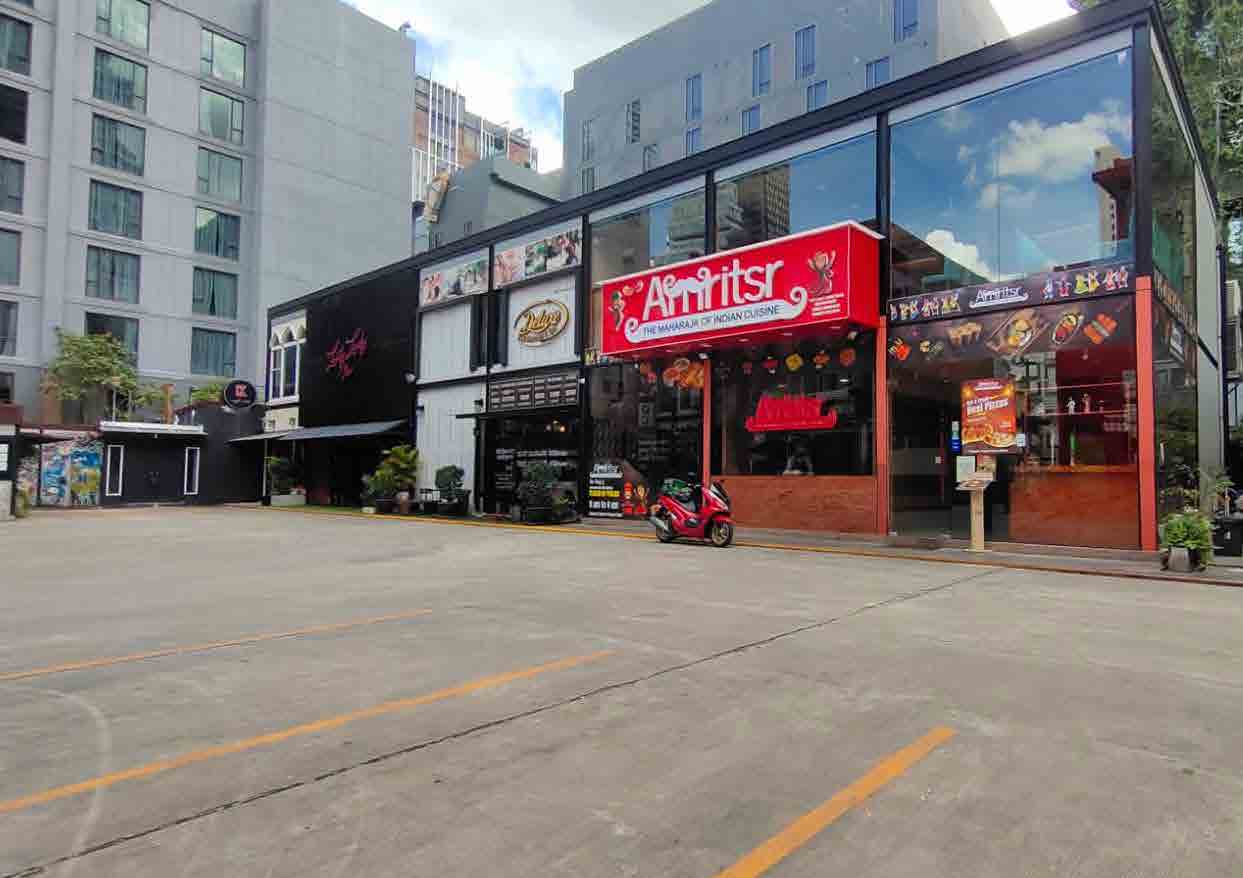 Soi 11 Street