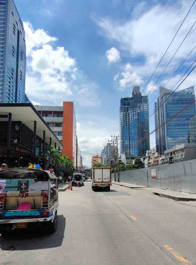 Soi 11 Street