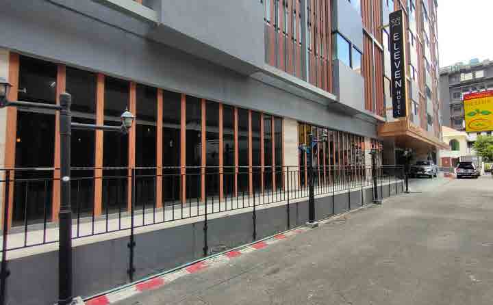 Soi 11 Street