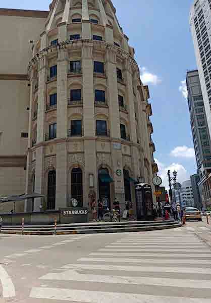Suk Soi 24 Starbucks Street