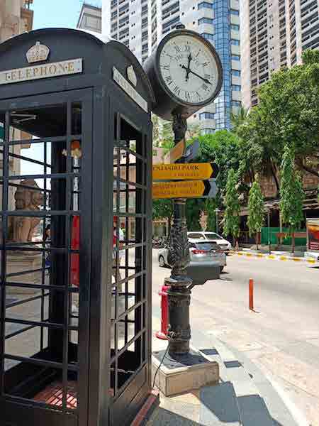 Suk Soi 24 Starbucks Street