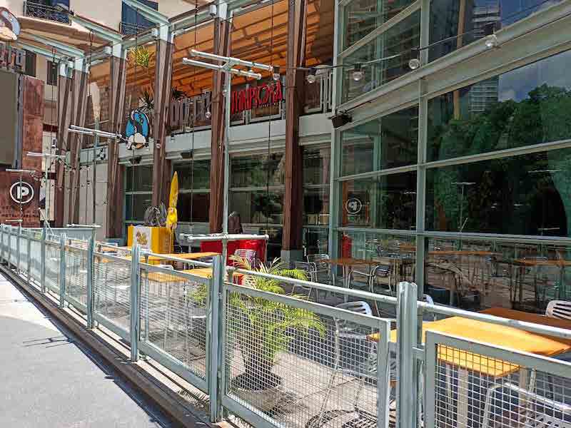 Suk Soi 24 Starbucks Street