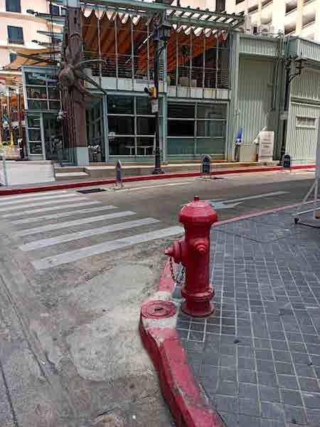 Suk Soi 24 Starbucks Street