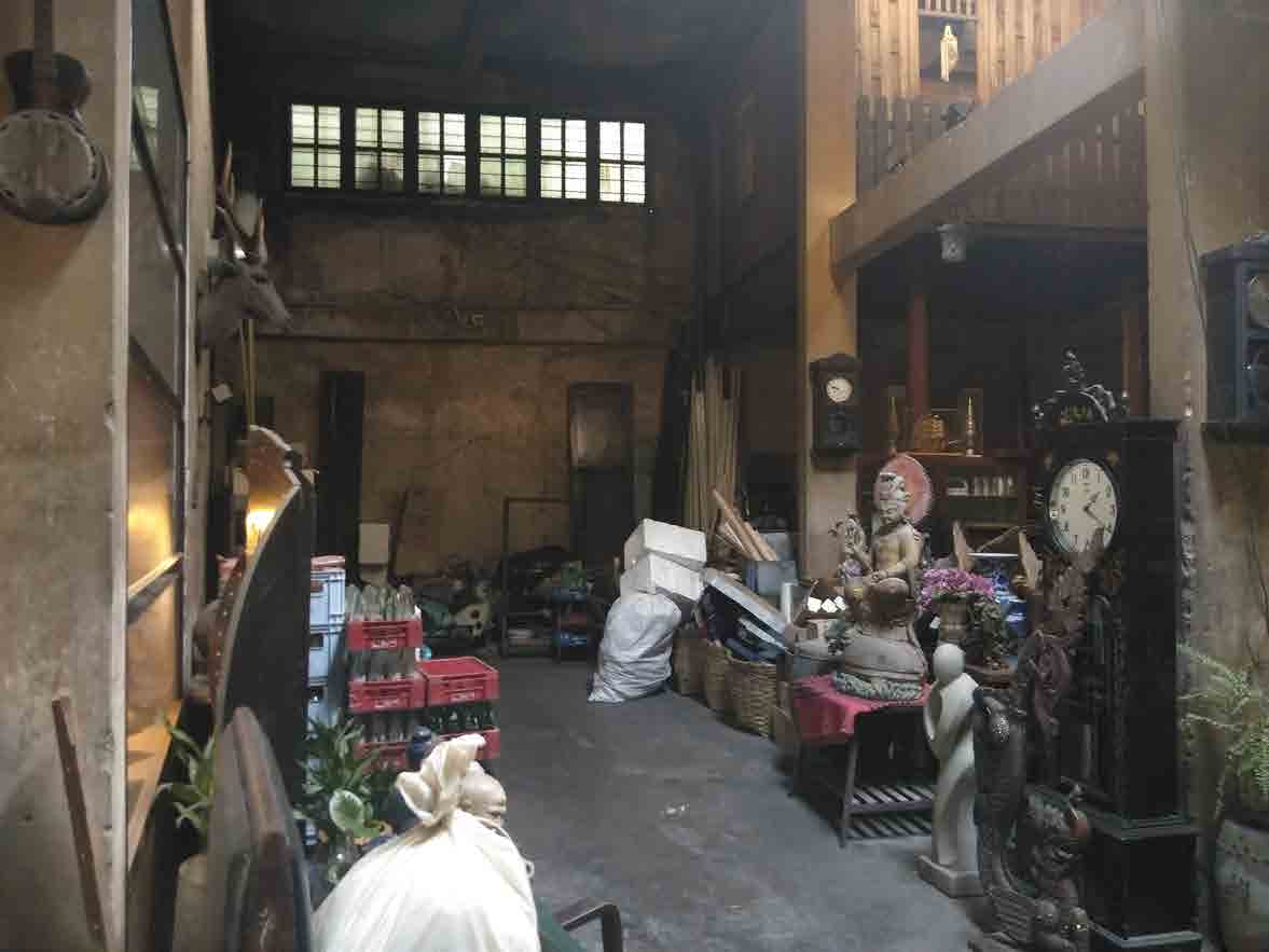 VINTAGE SHOP CHINA TOWN