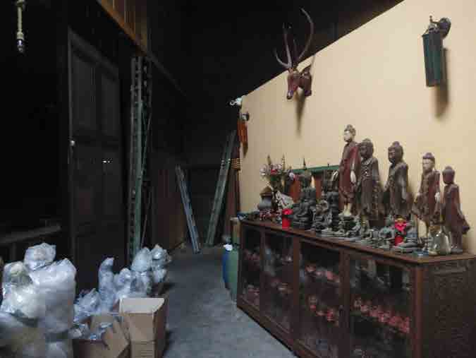 VINTAGE SHOP CHINA TOWN