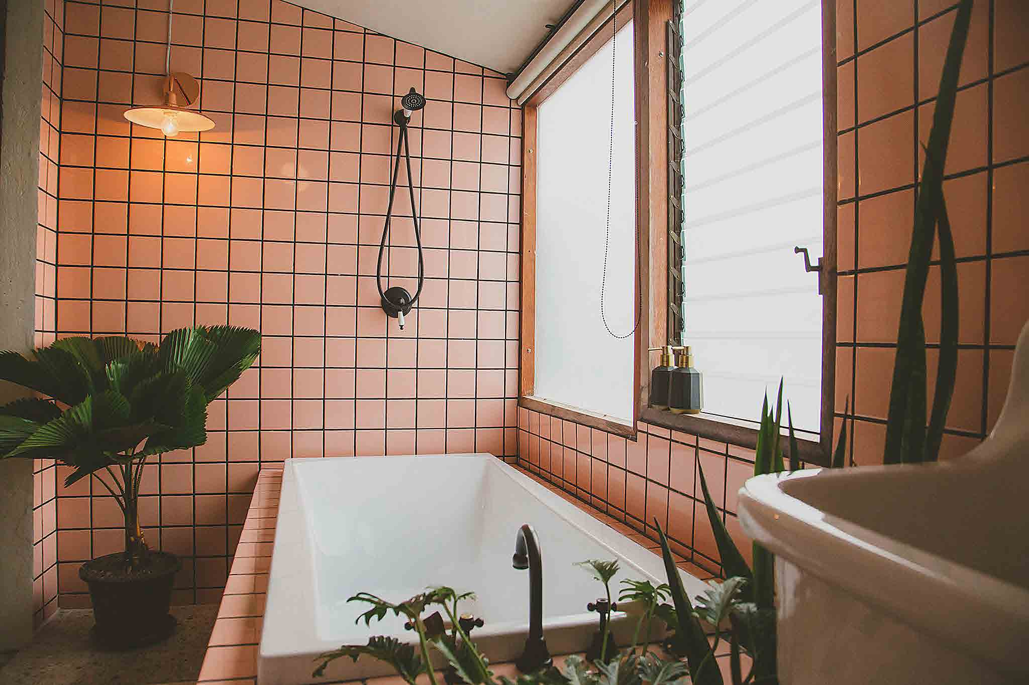 Phlo Sukjai Cafe & Bed - Koh Larn
