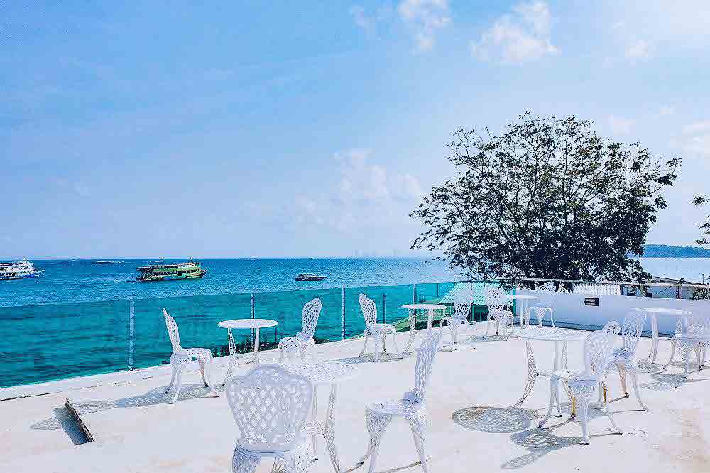 Rimtalay Resort & Indigo cafe Koh Larn