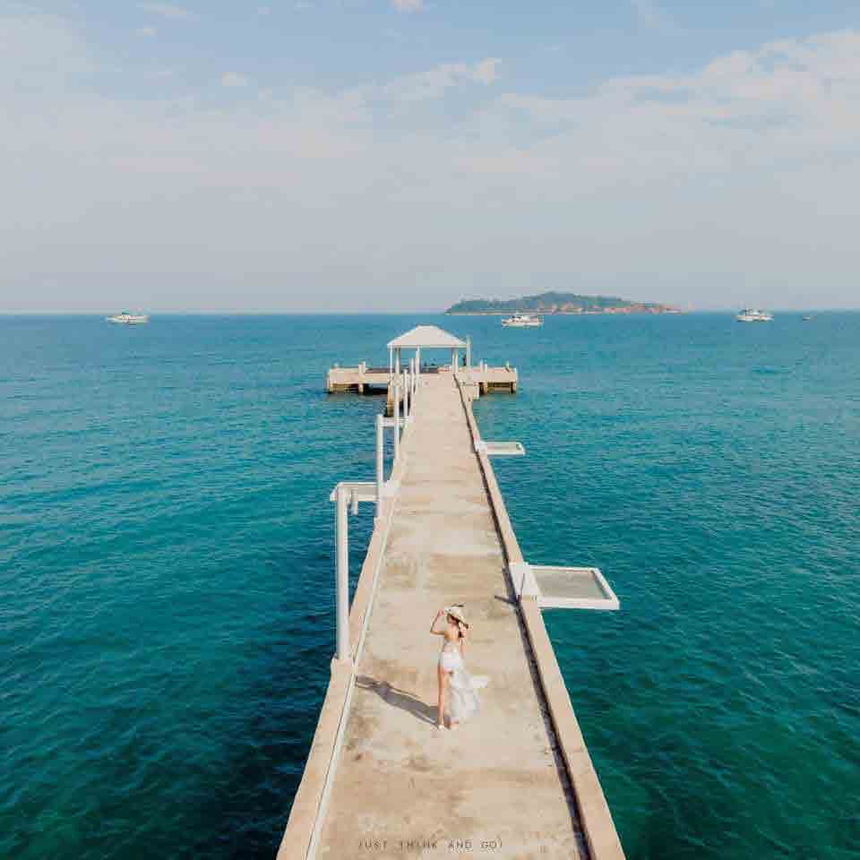 Rimtalay Resort & Indigo cafe Koh Larn