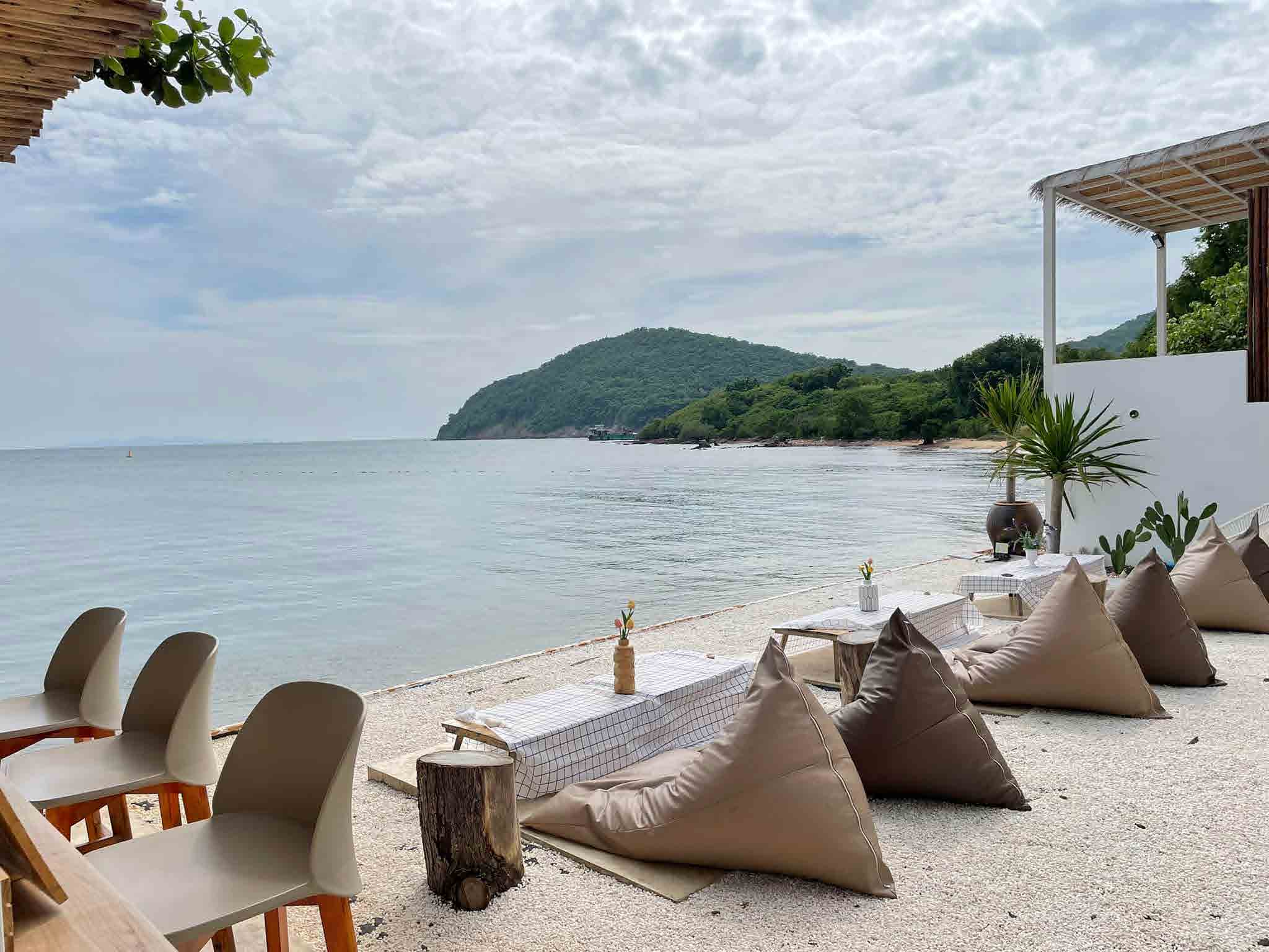 U & Me Resort Koh Larhn