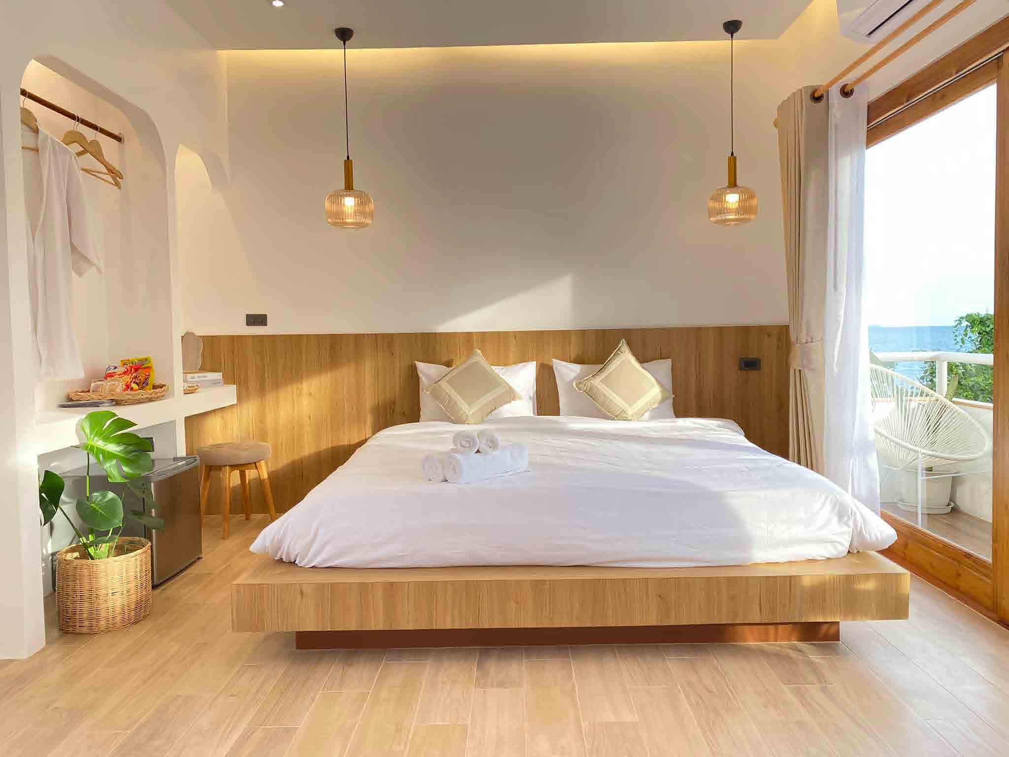 U & Me Resort Koh Larhn