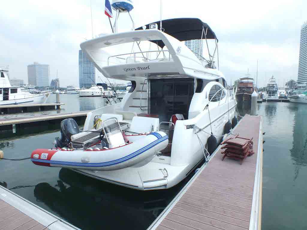Ocean Maina Yacht