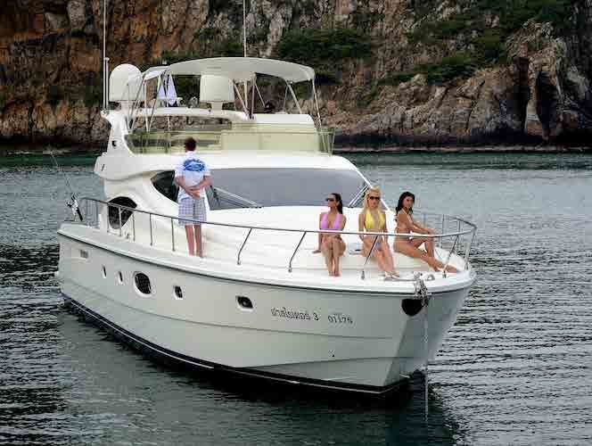 Ocean Maina Yacht
