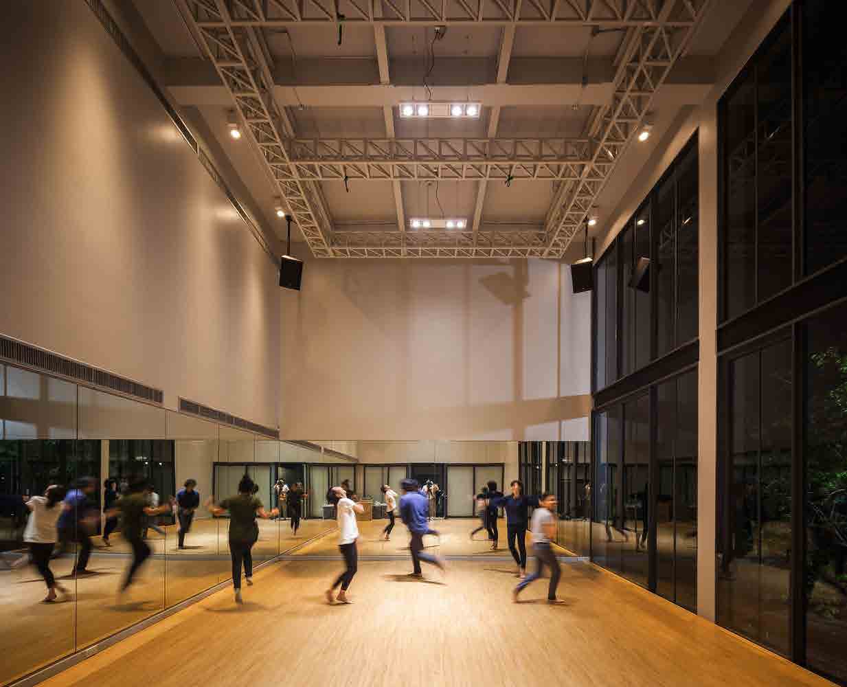 Naiipa Art Complex StuDO Architects