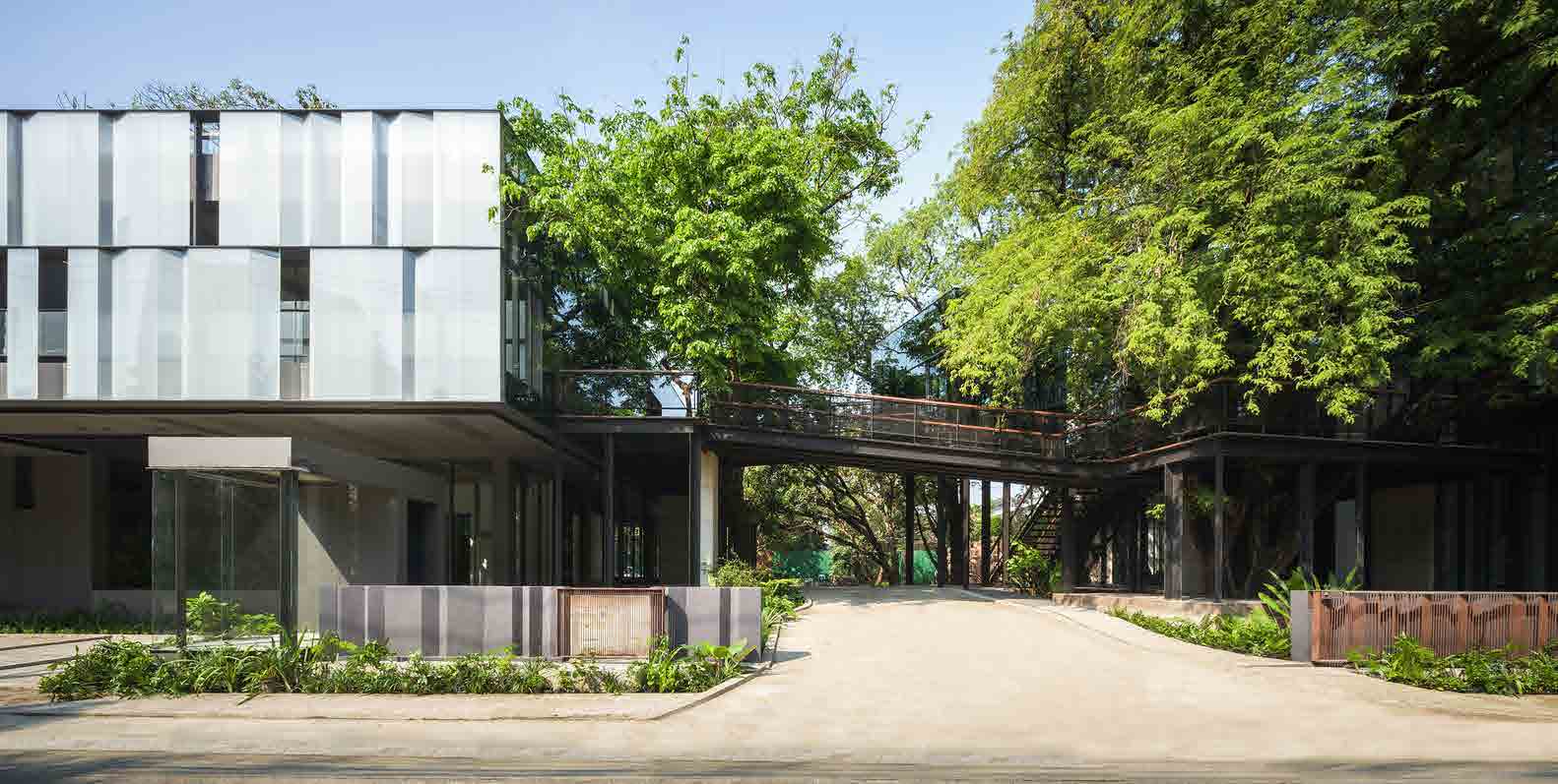 Naiipa Art Complex StuDO Architects