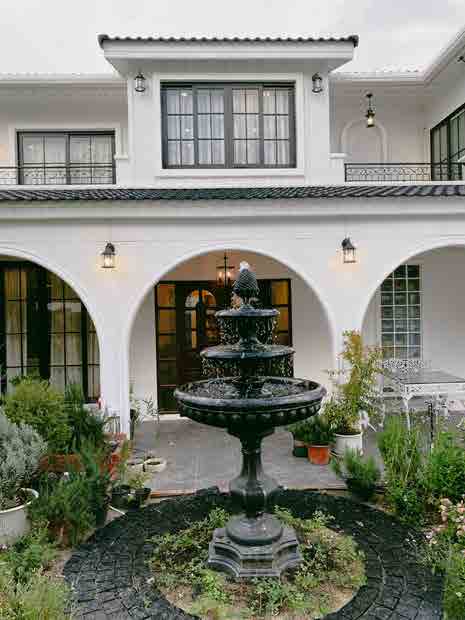 P.Mary House Studio