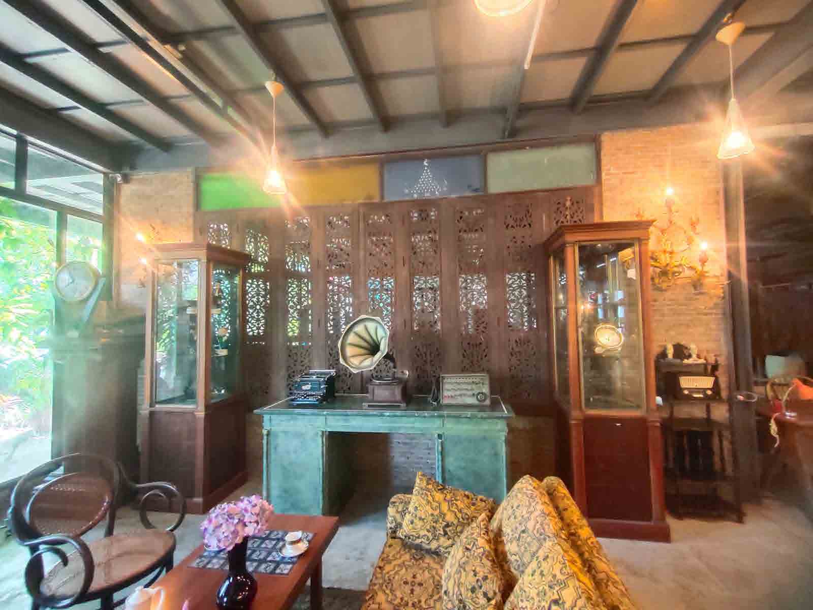 Papaya Studio