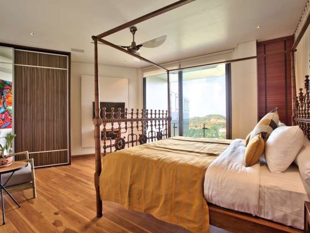 Villa Skyfall