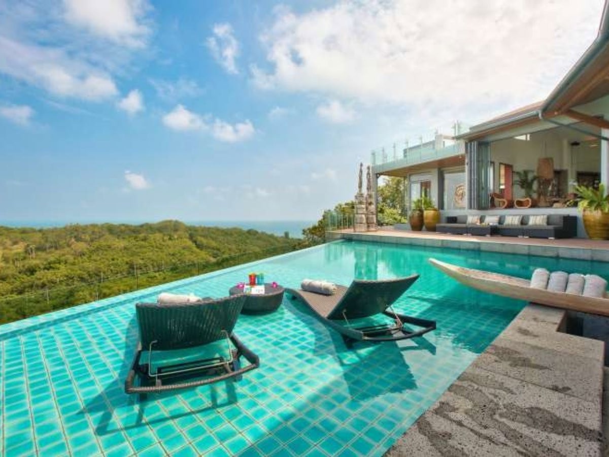 Villa Skyfall