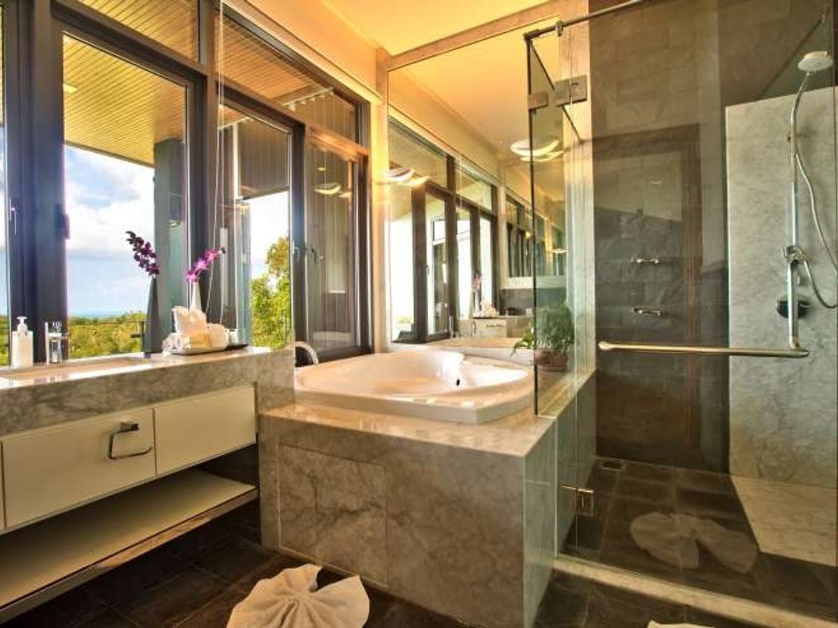 Villa Skyfall
