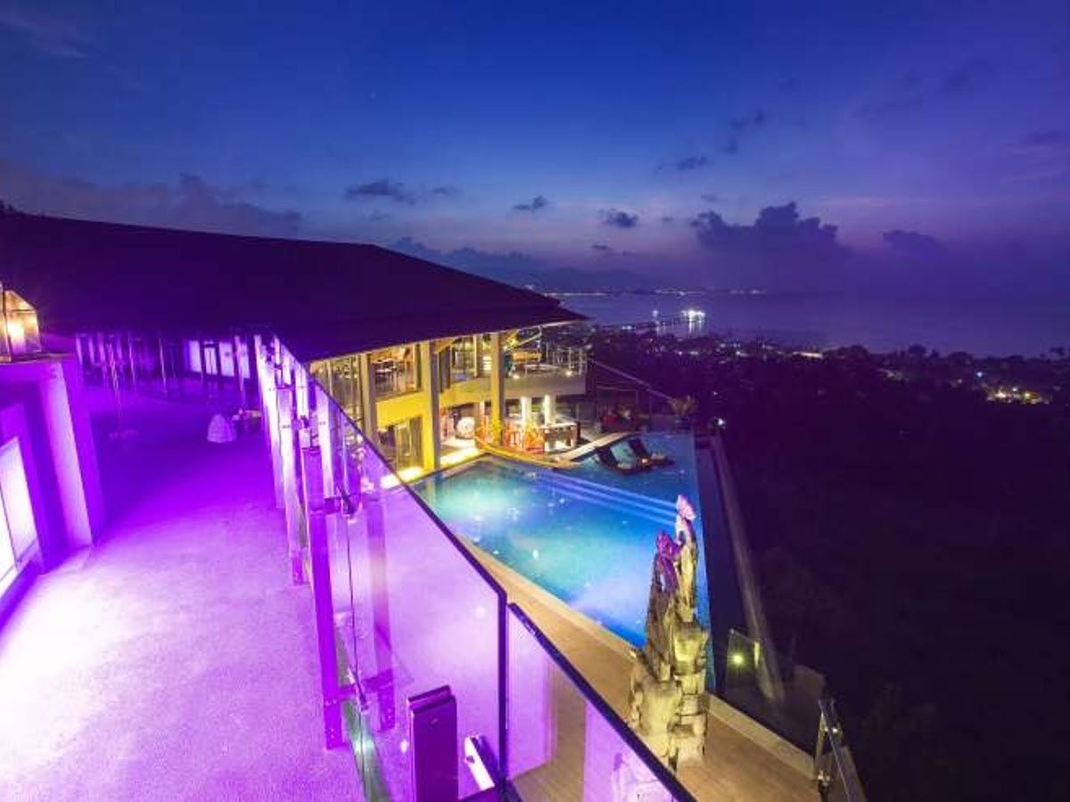 Villa Skyfall