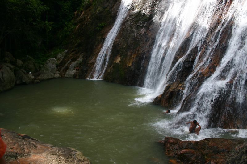 water fall na muang