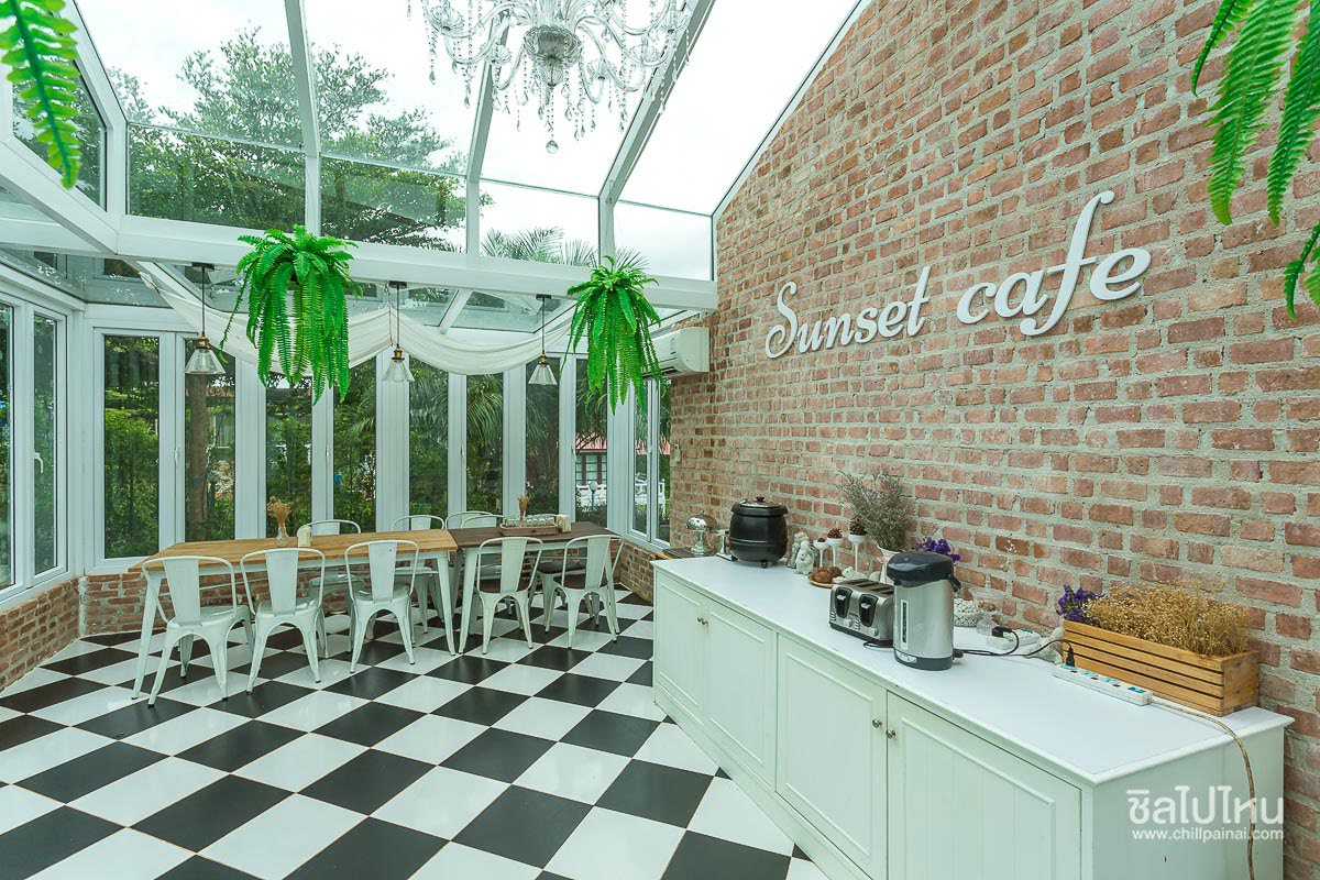 Sunset cafe Khao Kho