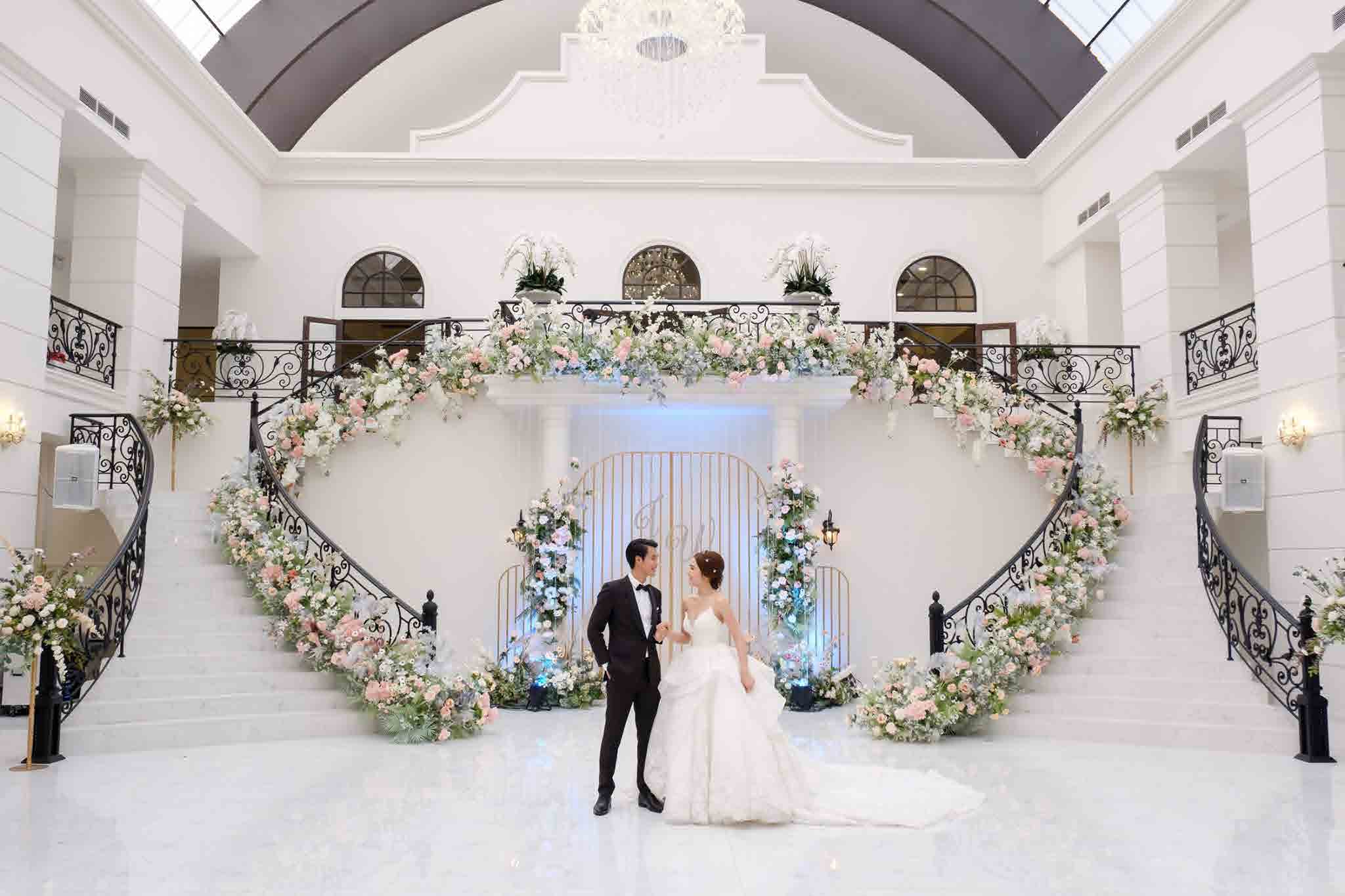 St.Tropez (St. Topeka wedding venues)