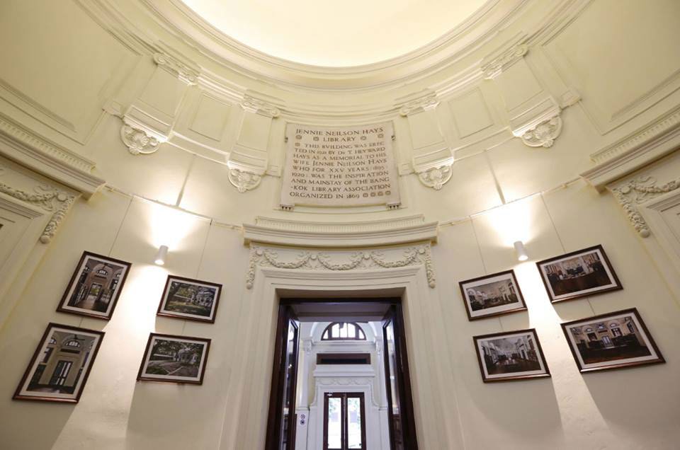 Neilson hays Library