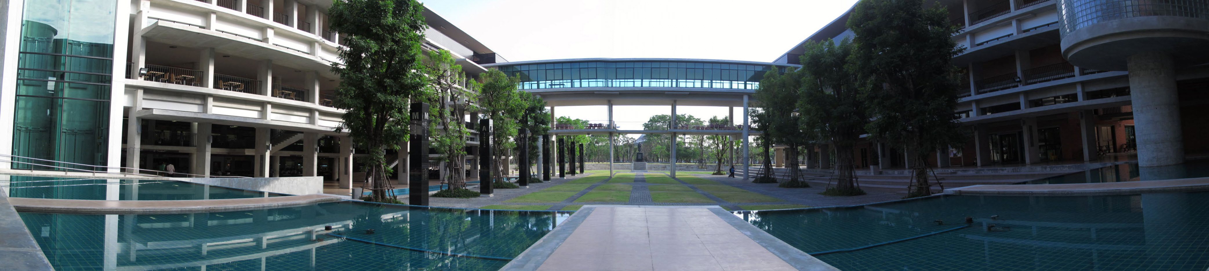 Red brick mahidol university