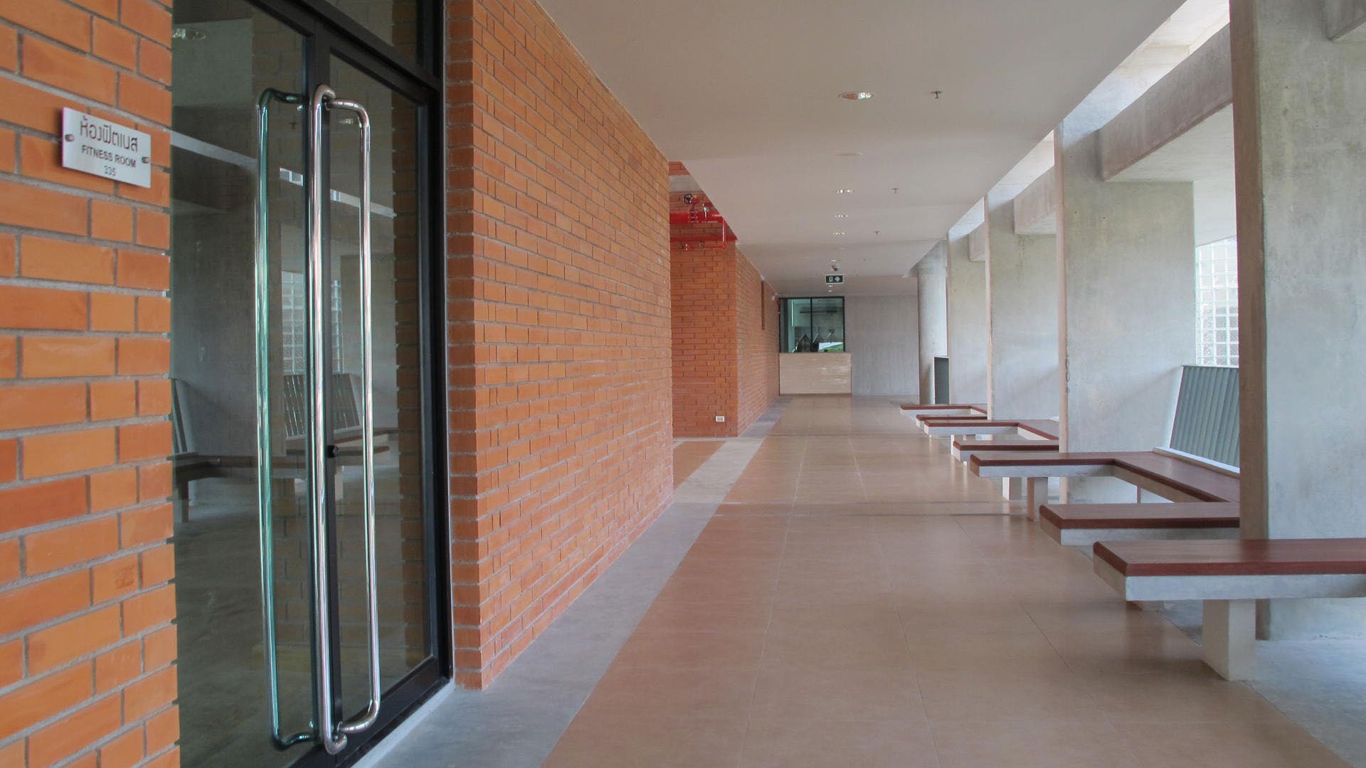 Red brick mahidol university