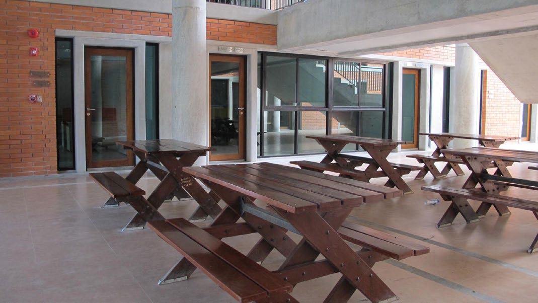 Red brick mahidol university