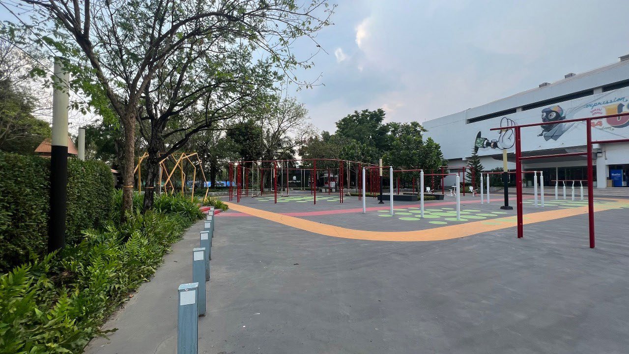 X-Tream Plaza Recce
